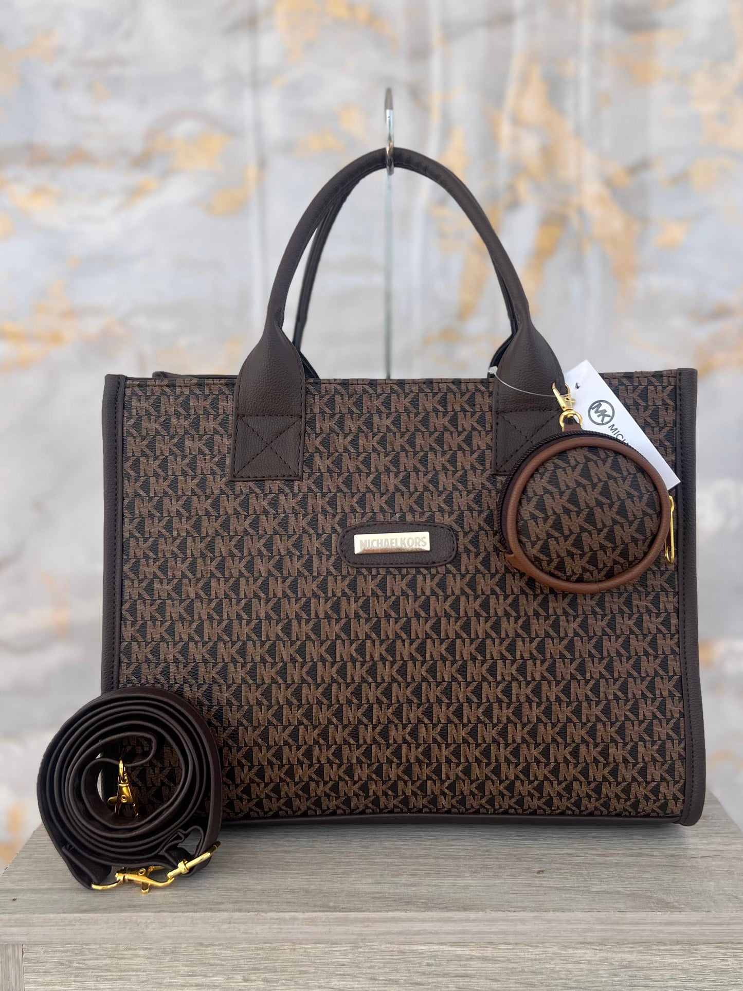 ¡Liquidación de Stock! BOLSO MK + MONEDERO