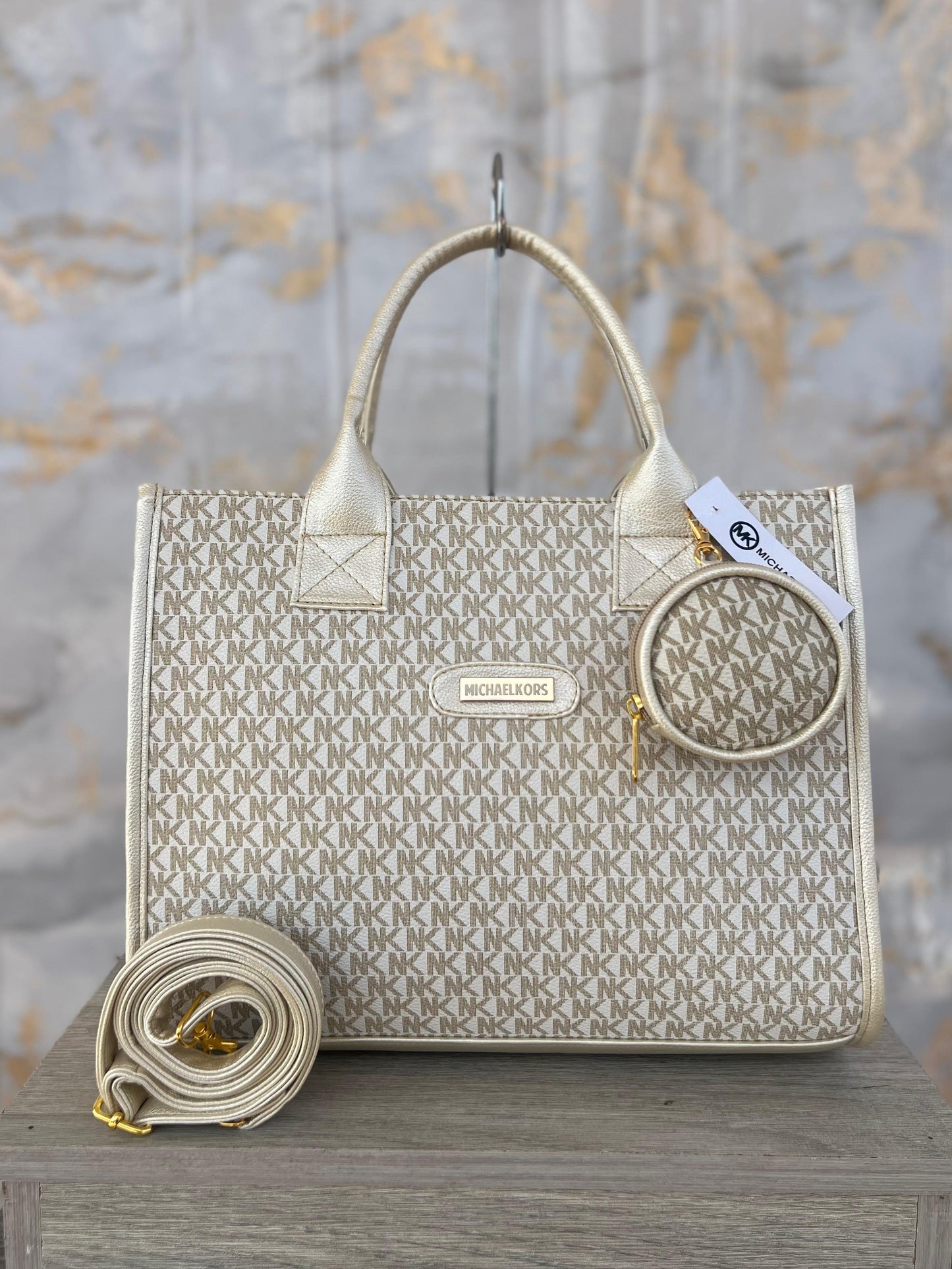 ¡Liquidación de Stock!  BOLSO MK + MONEDERO